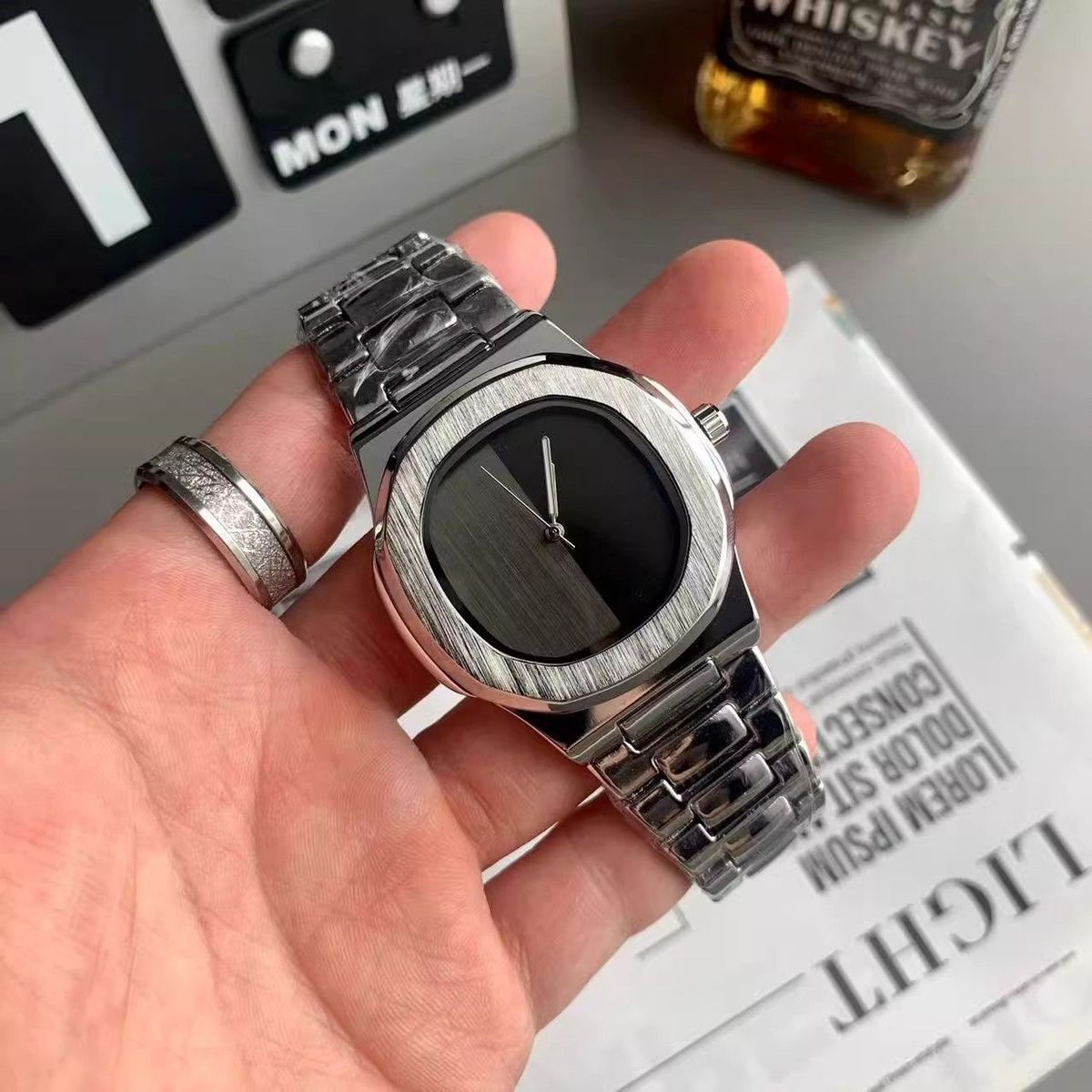 Orologio da Polso da Uomo Pers - Luxury Watch Brand recensione e prezzo
